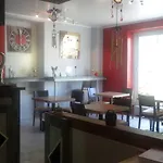 Logis Restaurant Les Carillons 2*