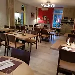 Hotel Logis Restaurant Les Carillons Cransac