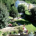 Logis Restaurant Les Carillons