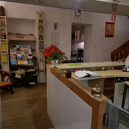 ホテル Logis Restaurant Les Carillons