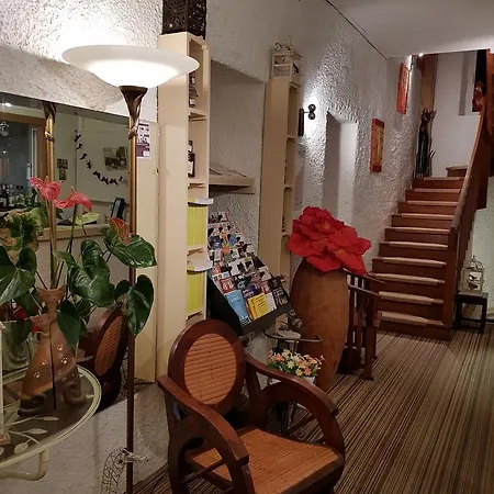 ホテル Logis Restaurant Les Carillons Cransac