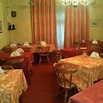Logis Restaurant Les Carillons 2* 크랑삭