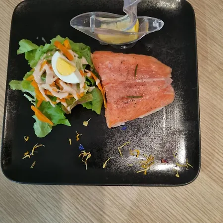 Logis Restaurant Les Carillons Cransac