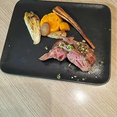 Logis Restaurant Les Carillons Hotel Cransac
