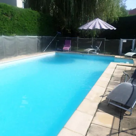 Logis Restaurant Les Carillons