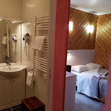 Logis Restaurant Les Carillons