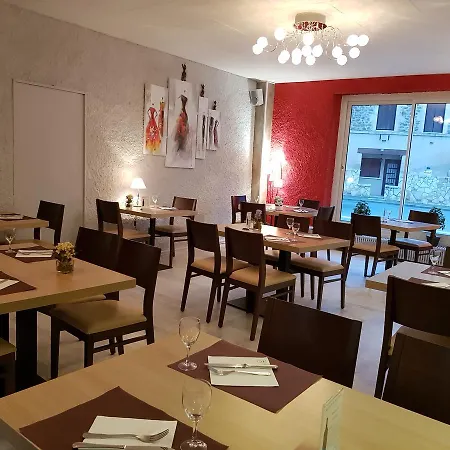 Logis Restaurant Les Carillons