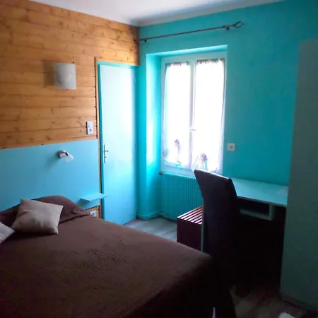 Hotel Logis Restaurant Les Carillons Cransac