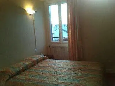 Logis Restaurant Les Carillons Cransac